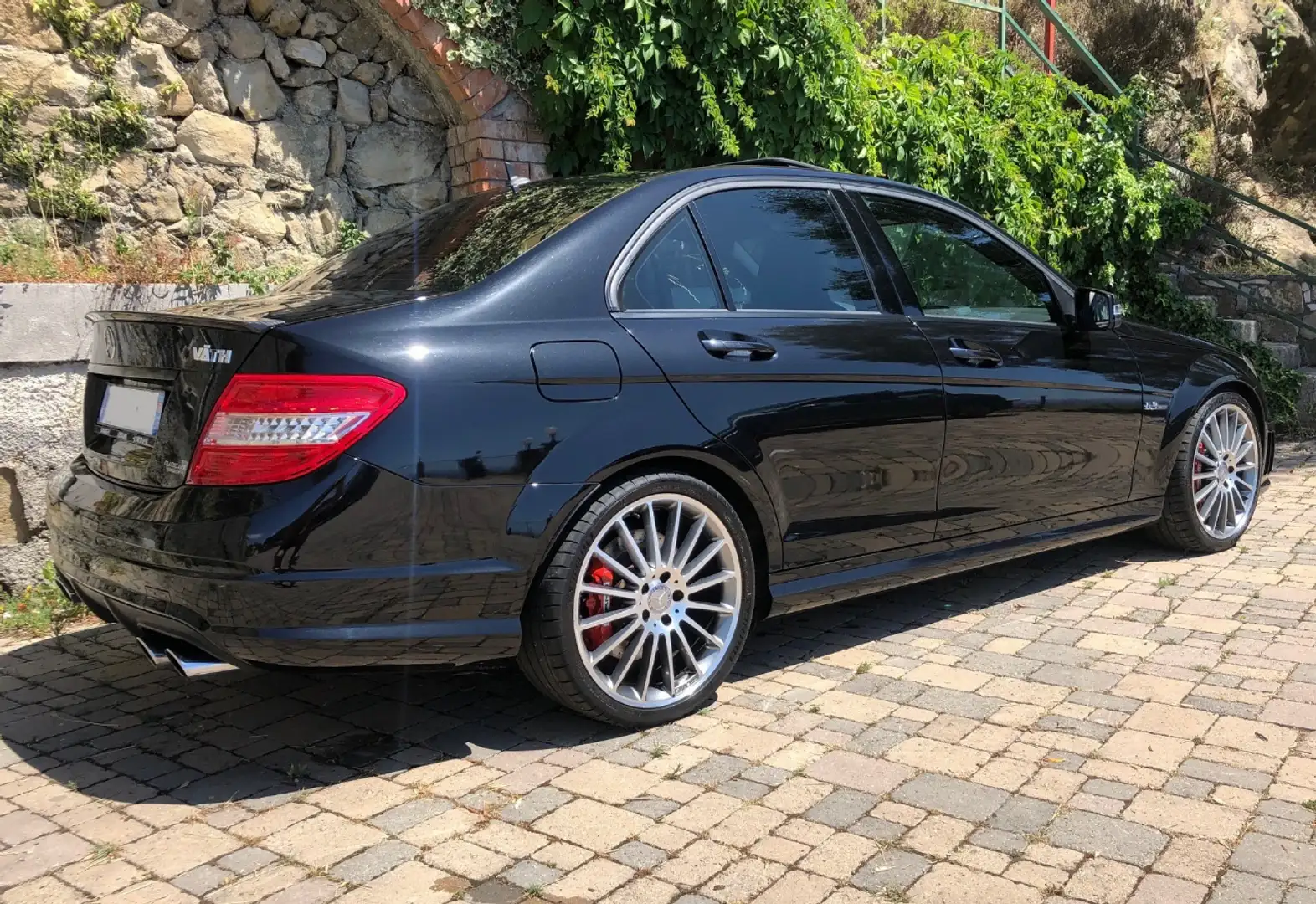 Mercedes-Benz C 63 AMG