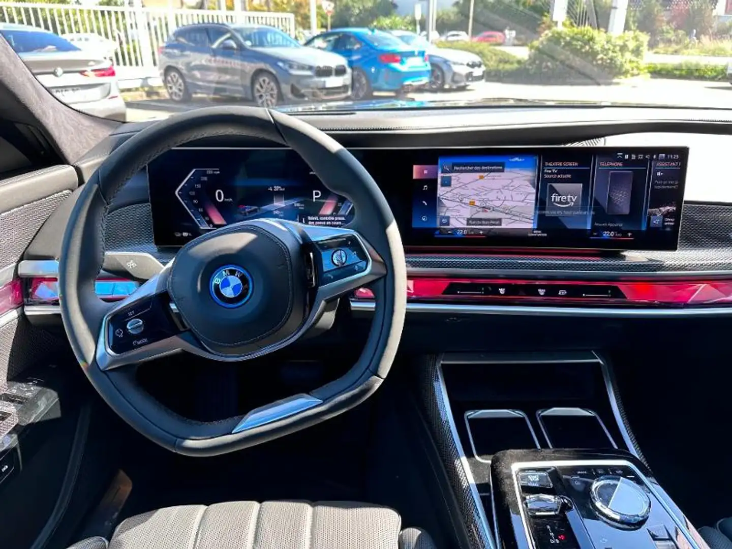 BMW i7