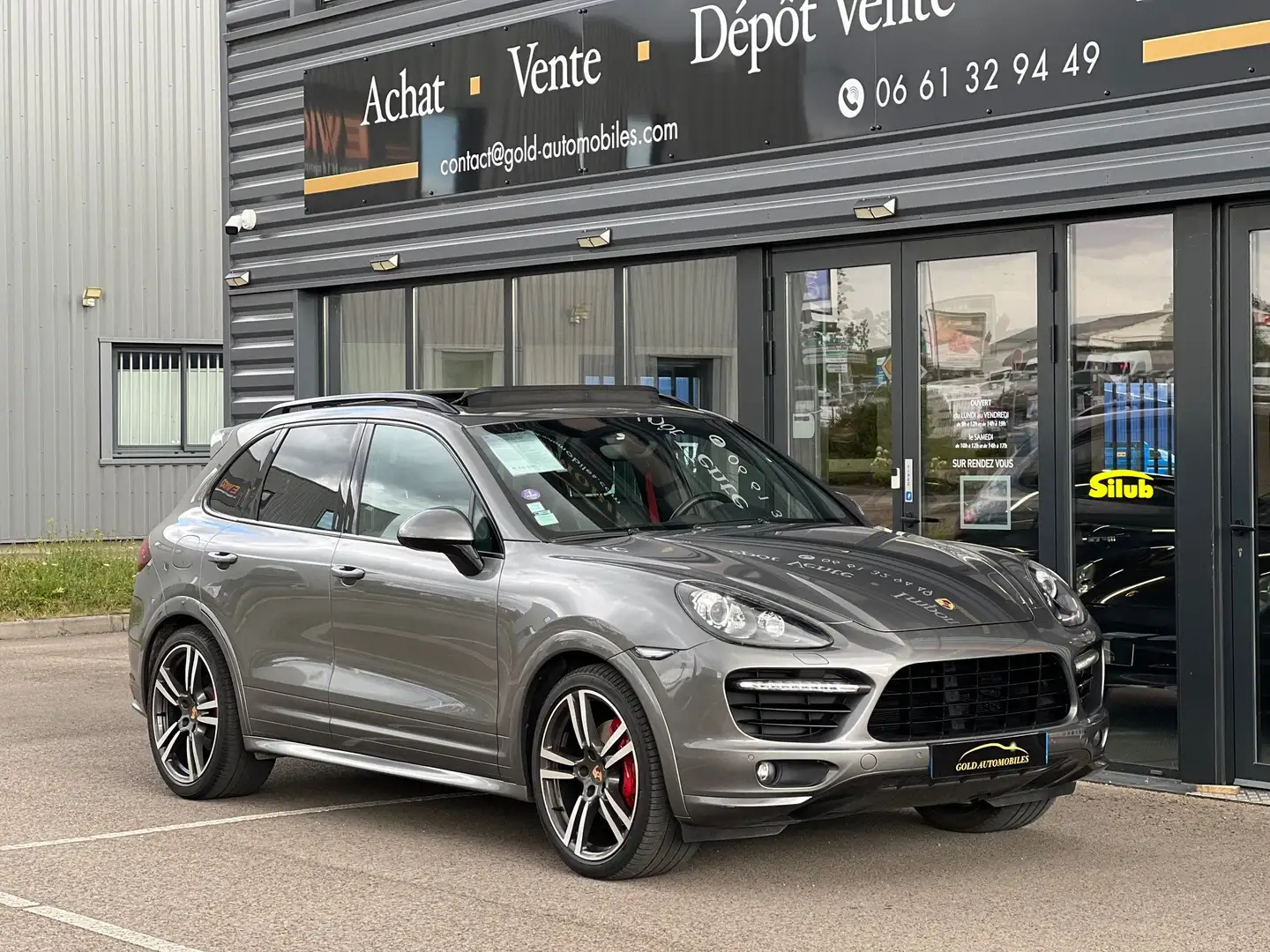 Porsche Cayenne