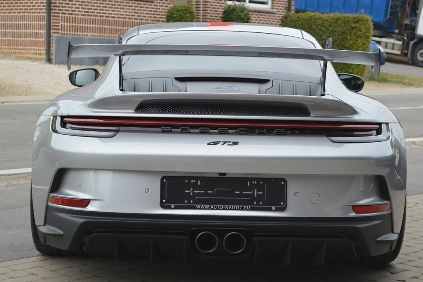 Porsche 992