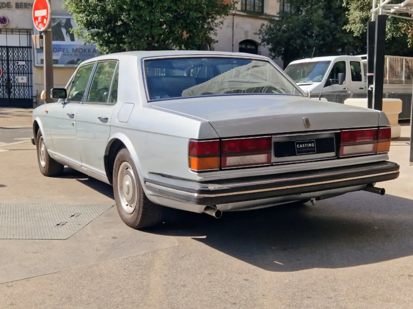 Rolls-Royce Silver Spirit