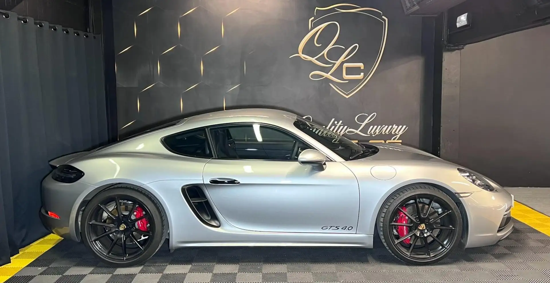 Porsche Cayman