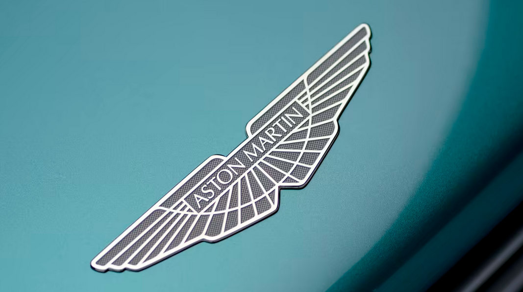 Le PDG de Bentley dirige désormais Aston Martin vers les sommets du luxe
