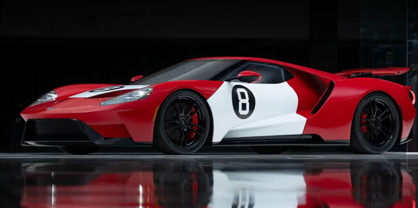 Ford GT 2022 inspirée par les iconiques Nike Air…