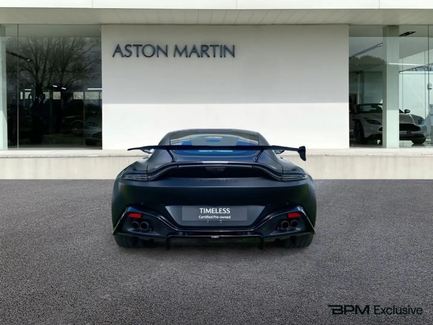 Aston Martin Vantage