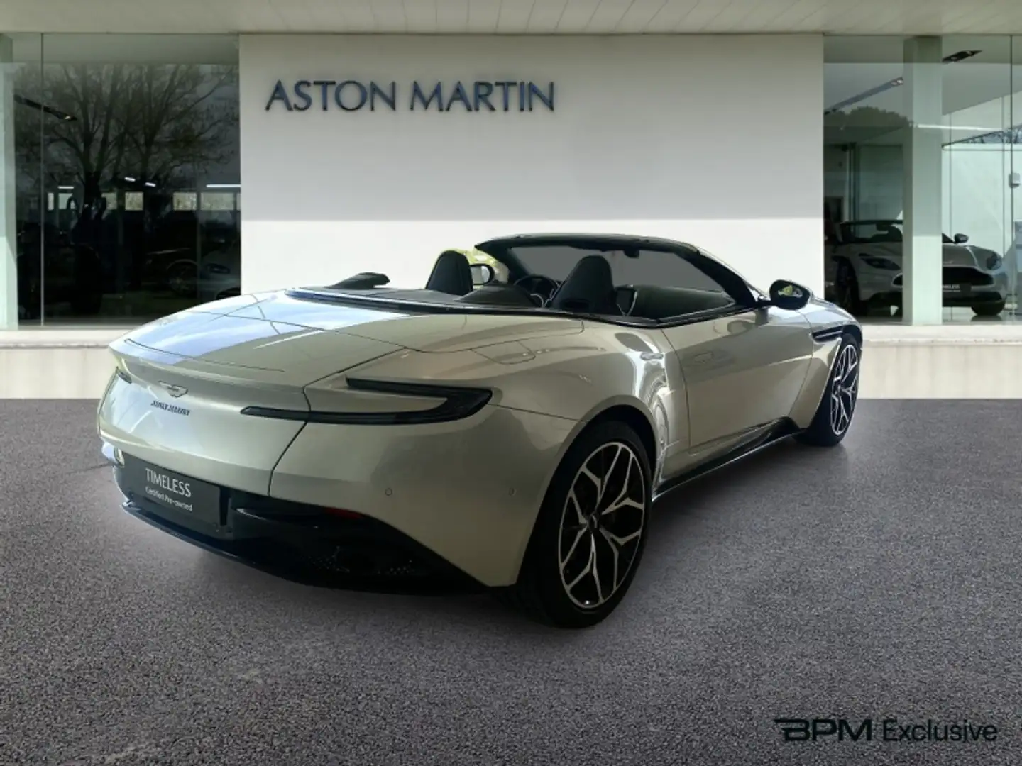 Aston Martin Volante