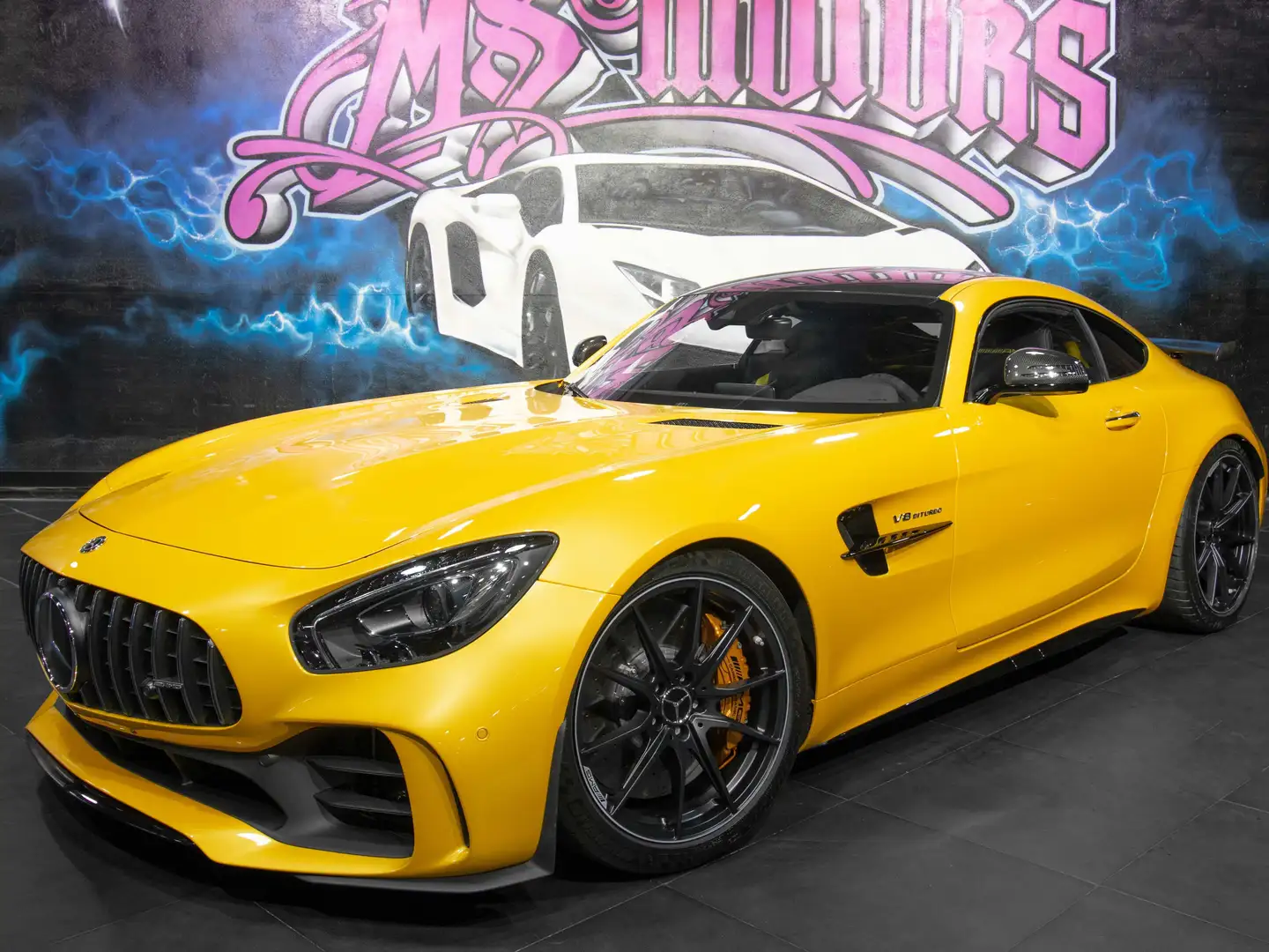 Mercedes-Benz AMG GT