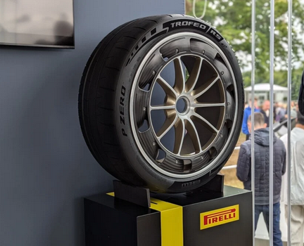 Pirelli présente l’évolution des pneus du futur