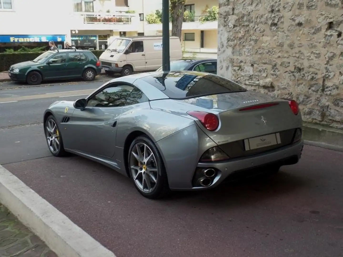 Ferrari California