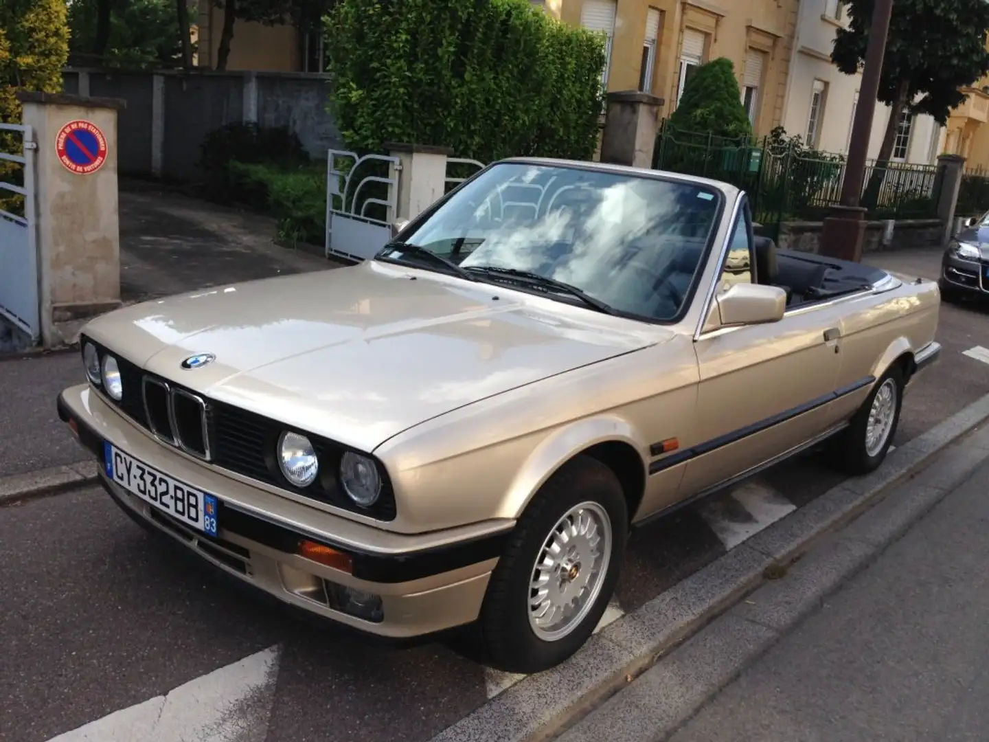 BMW 325