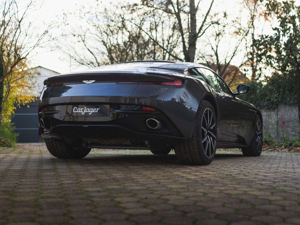 Aston Martin-DB11 - Coupé 5,2 Biturbo V12