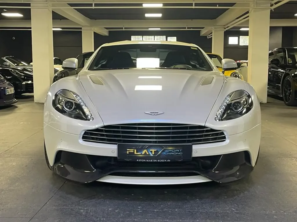 Aston Martin-Vanquish - Coupe V12 570 ch Touchtronic 3