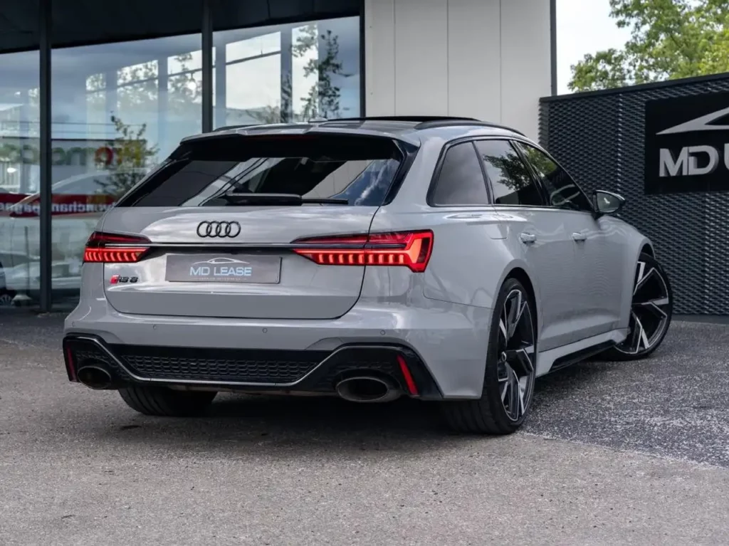 Audi-RS6 - Avant V8 4.0 TFSI 600 Tiptronic 8 Quattro