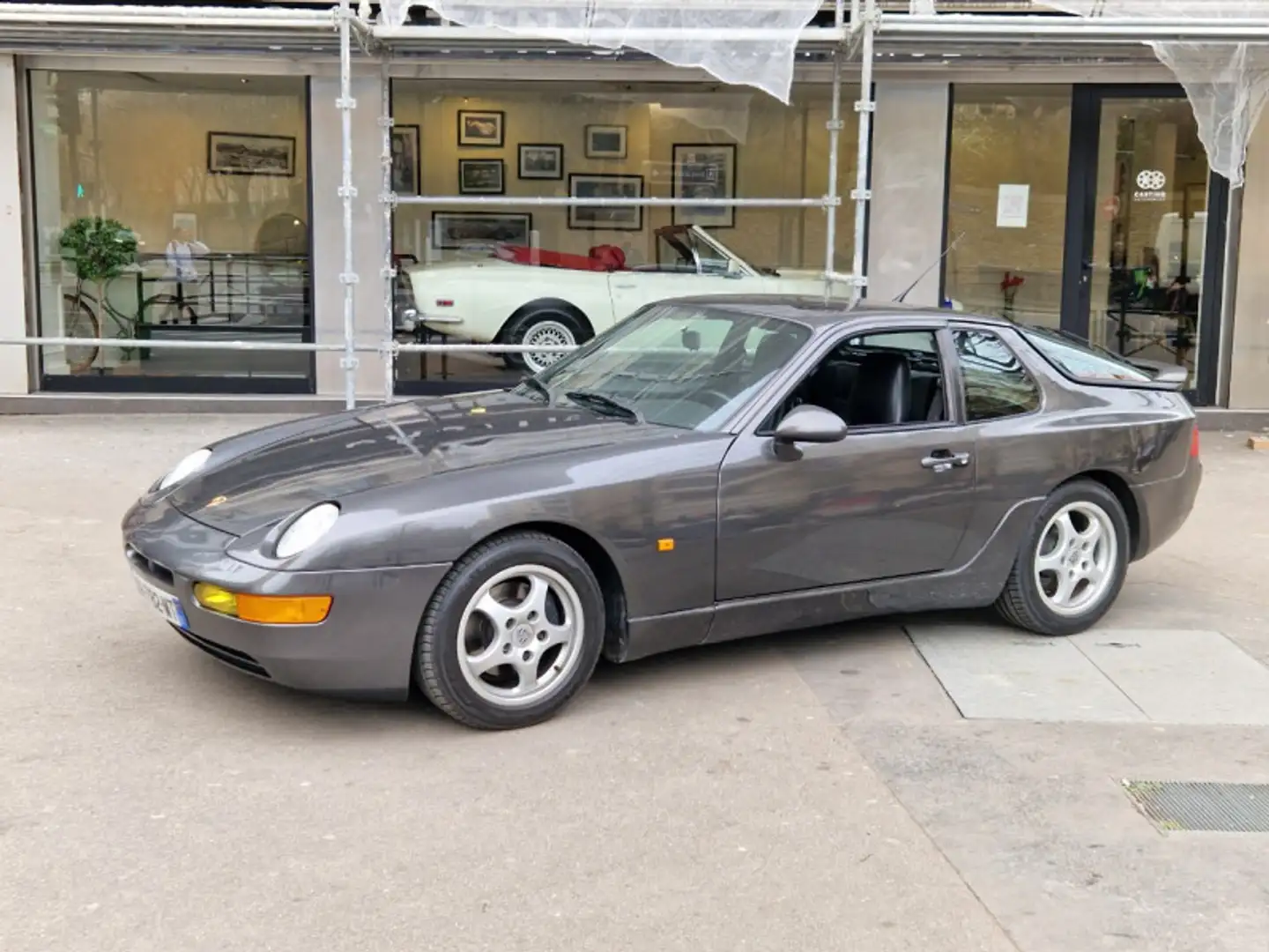 Porsche 968