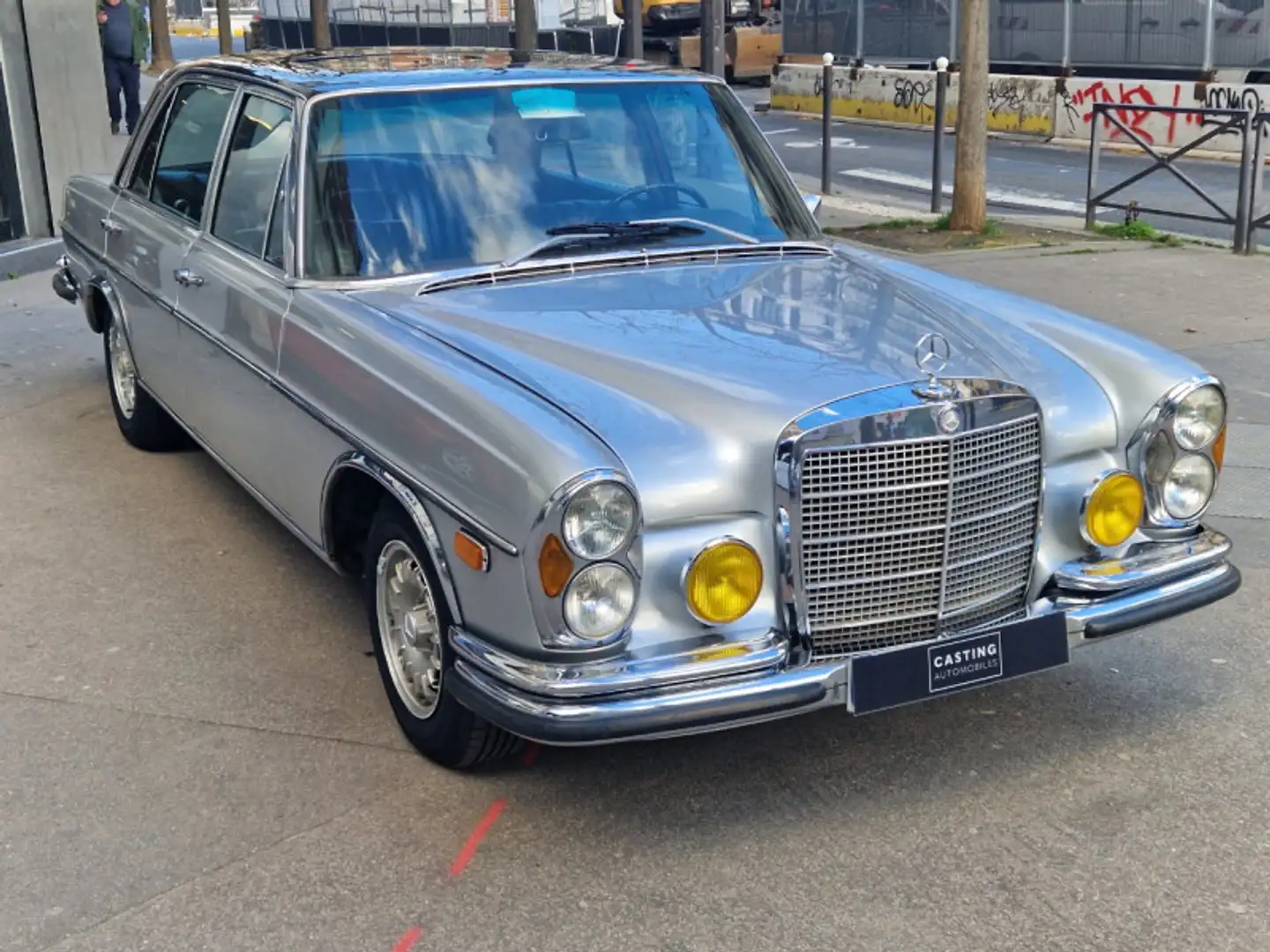 Mercedes-Benz 300