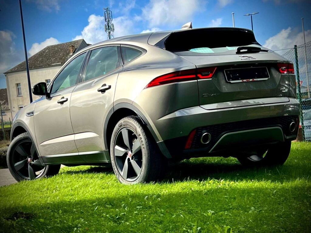 Jaguar-E-Pace - P 250 2.0 T AWD S (EU6.2)