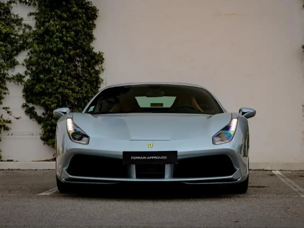 Ferrari-488 - V8 3.9 T 670ch