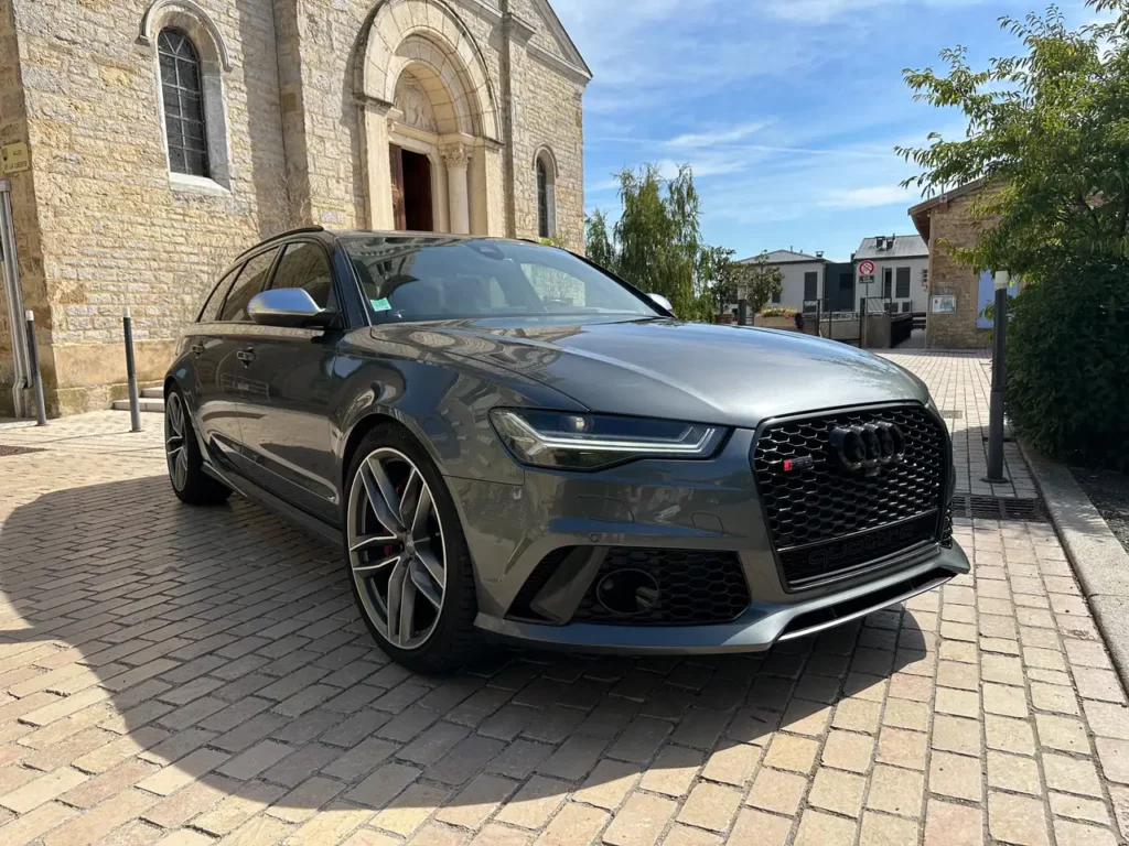 Audi-RS6 - Avant V8 4.0 TFSI 560 Quattro Tiptronic 8