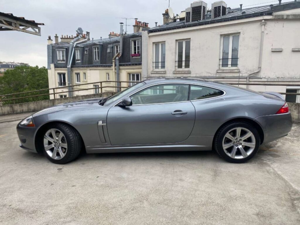 Jaguar-XK8 - 4.2 V8