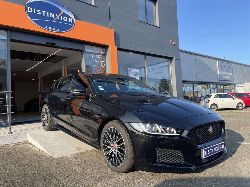 Jaguar-XE - 2.0 D 180 - BVA  LANDMARK