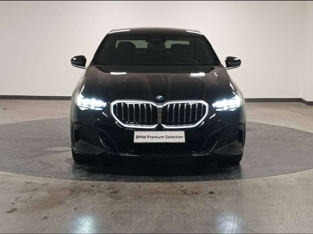 BMW-520 - 520dA xDrive 197ch