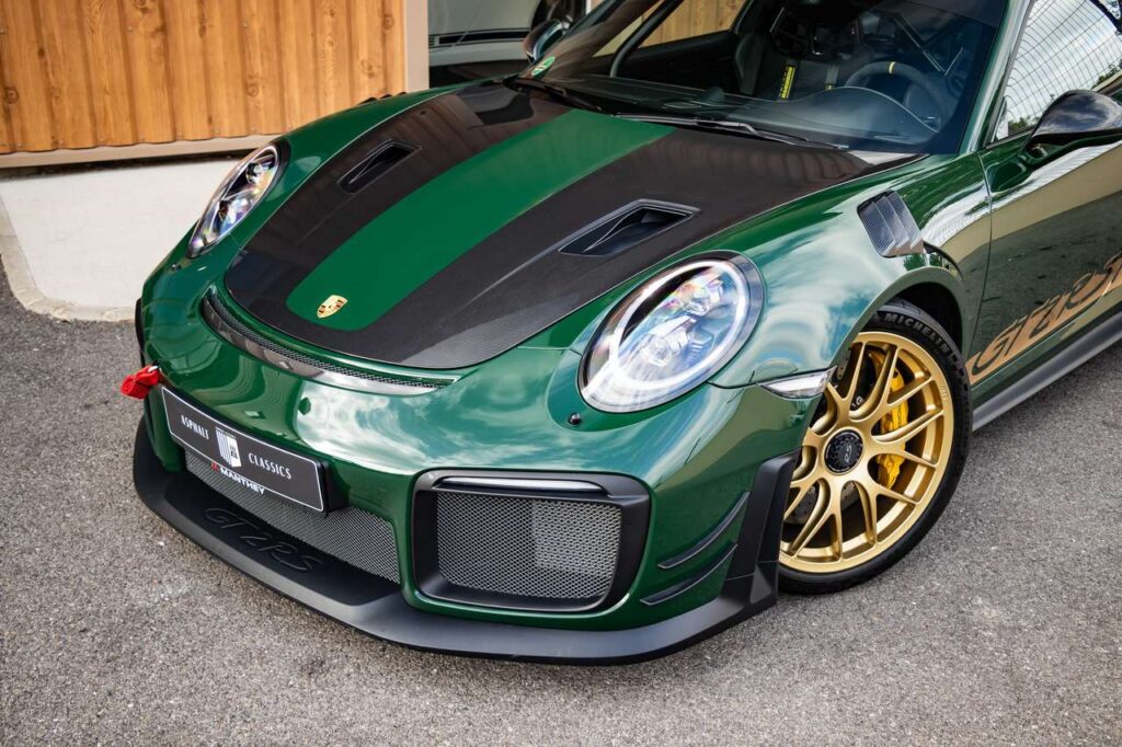 Porsche-911 - GT2 RS MR