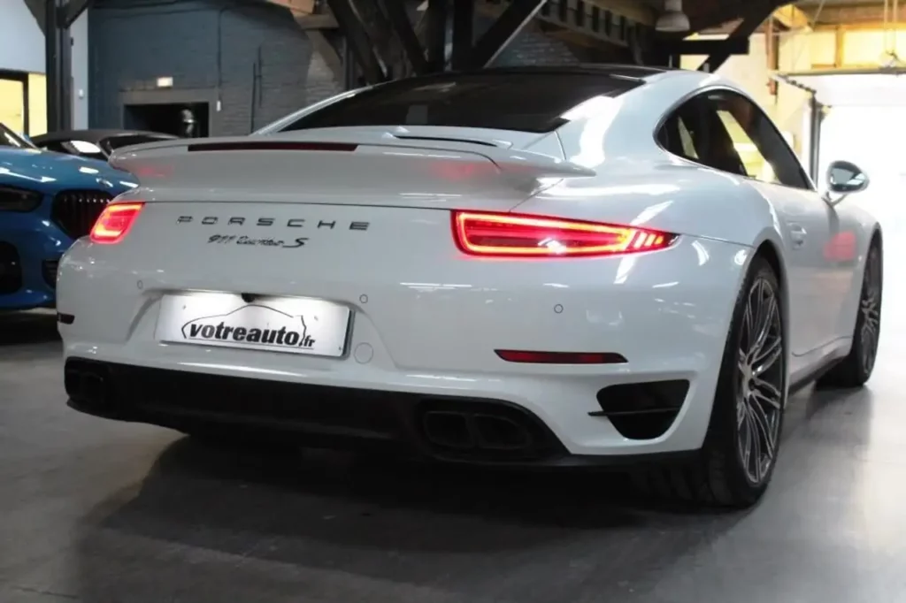 Porsche-911 - (991) 3.8 560 TURBO S