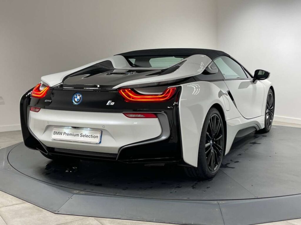 BMW-i8 - 374ch