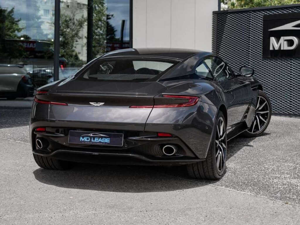 Aston Martin-DB11 - 4.0 BITURBO V8