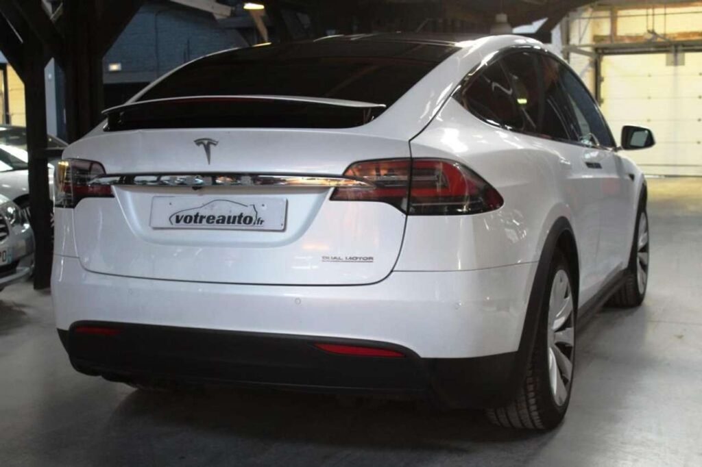 Tesla-Model X - PERFORMANCE LUDICROUS AWD