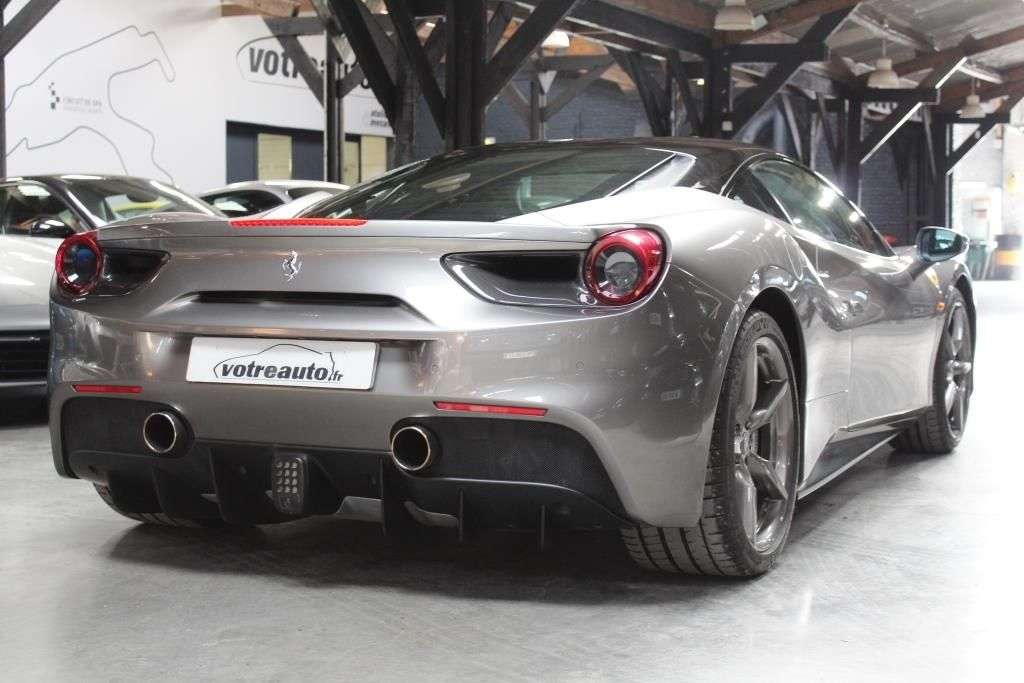 Ferrari-488 - 488 GTB DCT