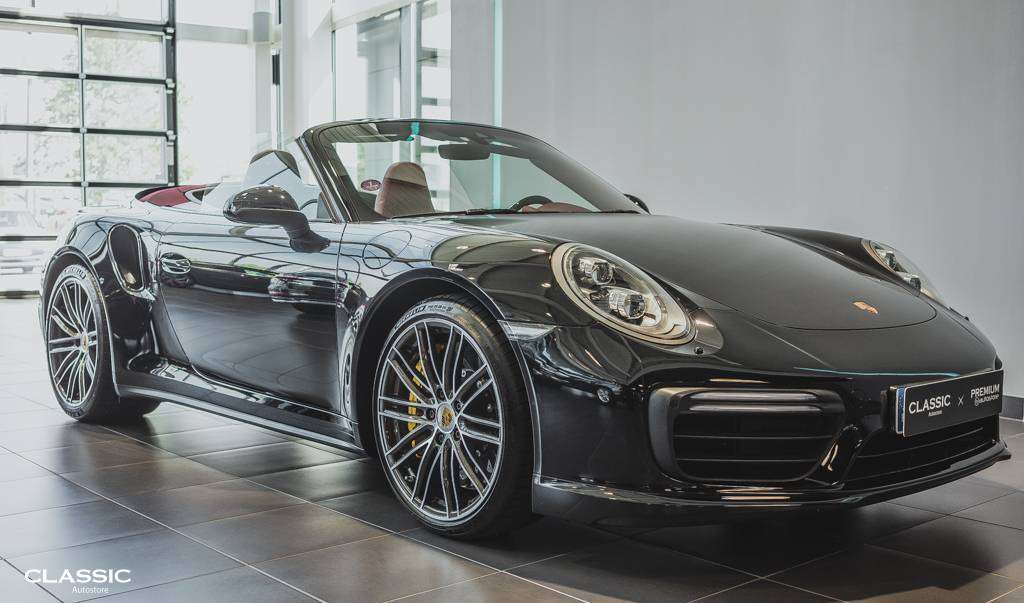 Porsche-911 - Turbo S Cabriolet